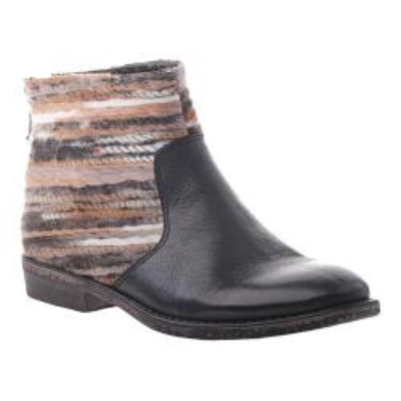 OBO Sending to ThredUp Wed. OTBT Tilton bootie Black leatherw/textile upper. EUC - Picture 1 of 16